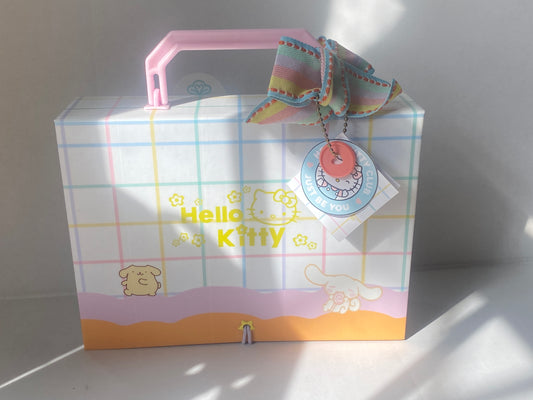 Pastel Hello Kitty Box